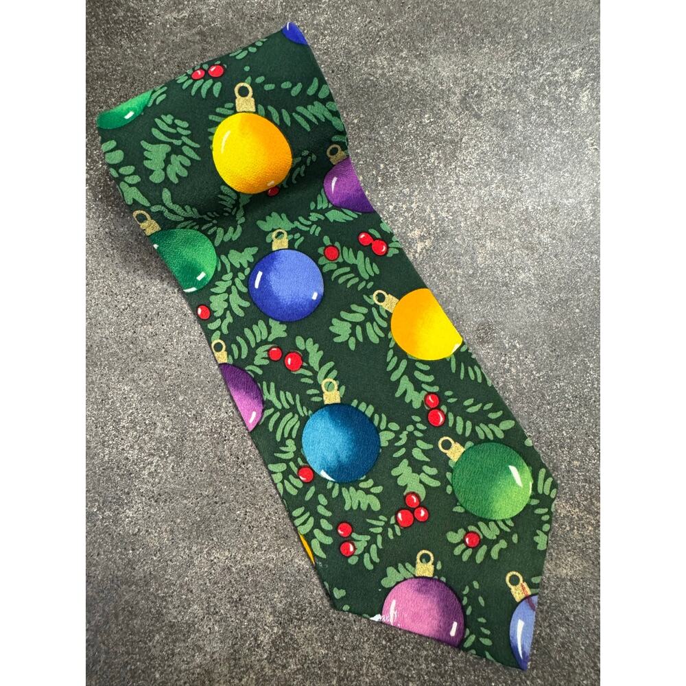 Men’s Lillian Vernon Silk Holiday Tie Multicolor Ornaments Festive Holly 56"Long
